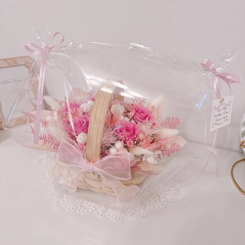 人気】 ローズピンク 華やかな バラ花籠 ✽ 中 バスケット