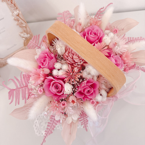 人気】 ローズピンク 華やかな バラ花籠 ✽ 中 バスケット