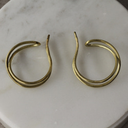 【新作】Double hoop Earring　真鍮 4枚目の画像