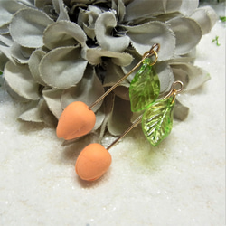 チューリップ風　チャーム　樹脂粘土加工パーツ オレンジ 5枚目の画像