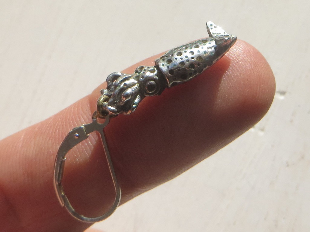 ヒメイカのピアス、イヤリング　片耳