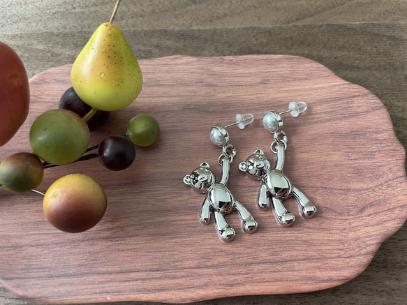 ぶら〜りくまピアス [シルバー くま パール] ピアス（スタッド・一粒