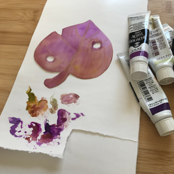 紫色の葉っぱブローチ/虫食い 7枚目の画像