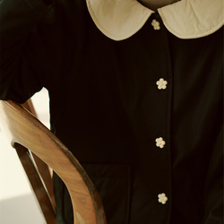 黒ドールカラー三花バックルガーリーキルティング秋冬コートストレートルーズショート中綿服 12枚目の画像