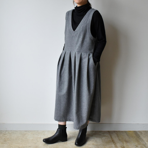 250.カシミアシルバーフォックスとラムウールのチュニック チュニック 