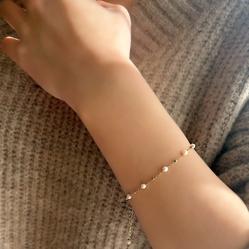 淡水パール ぷっくり雫✴︎14kgfブレスレットB175 14kgf一粒淡水パール