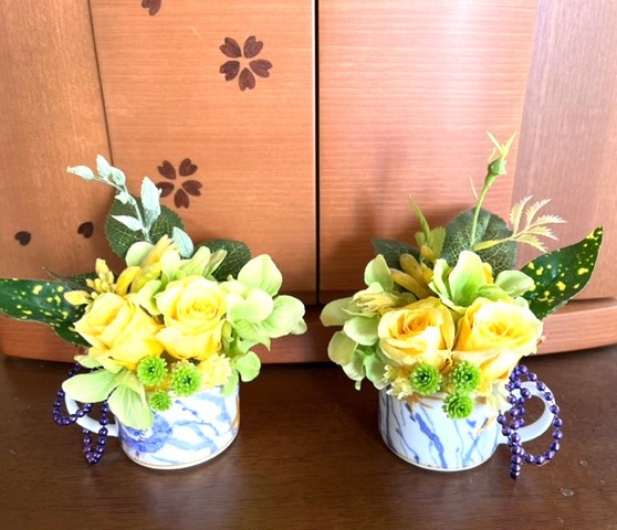 お仏壇　お供の花1対(プリザーブドフラワー)　　マンション用の お仏壇に・お盆・法要・お彼岸・お感謝の気持ちをお供えに