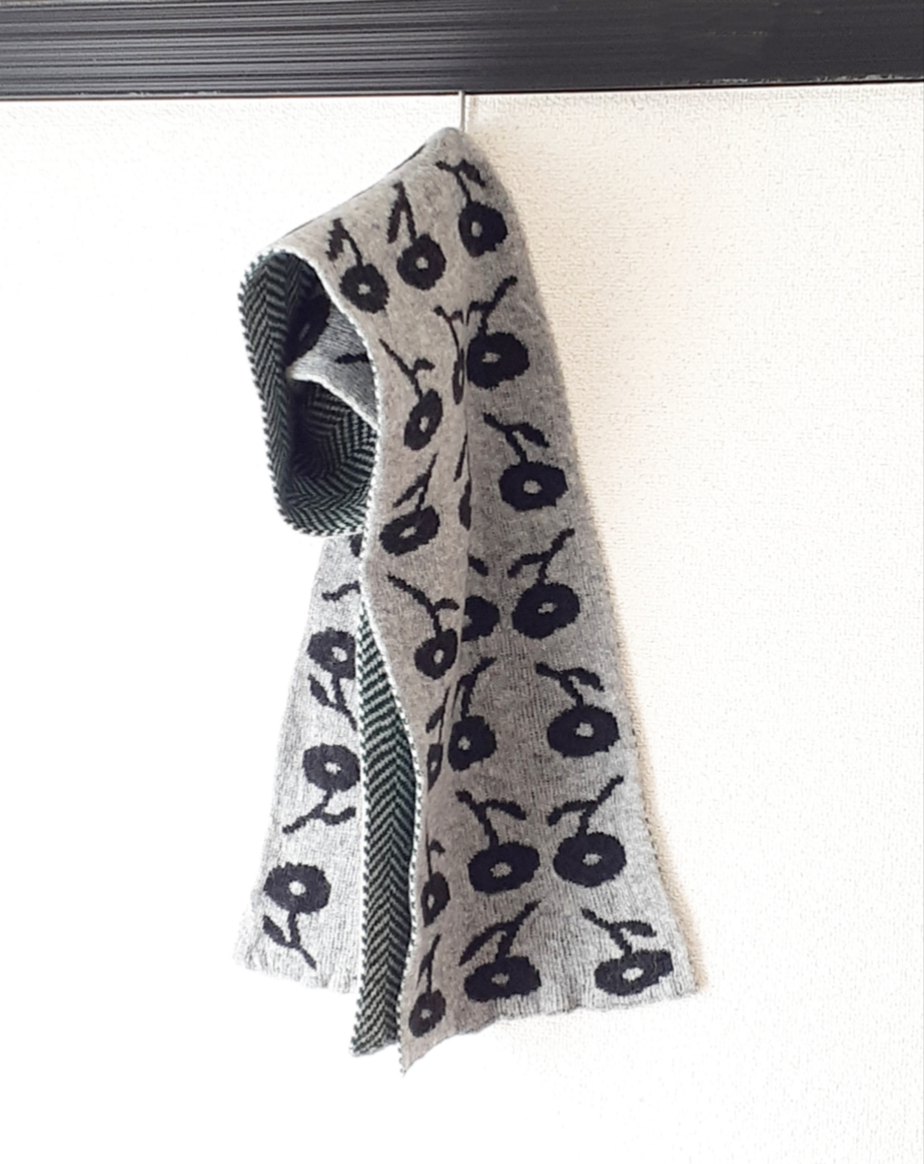 北欧柄リバーシブルマフラー②　アンゴラ混　グレー系