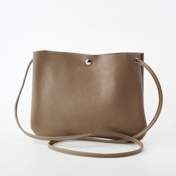 【イタリア革 日本製】 本革シュリンクレザー ショルダーポシェット 【ショルダー長さ自由自在調節可能】 トープ 1枚目の画像