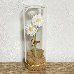 マーガレット【ガラスボトルのお花たち】 2枚目の画像