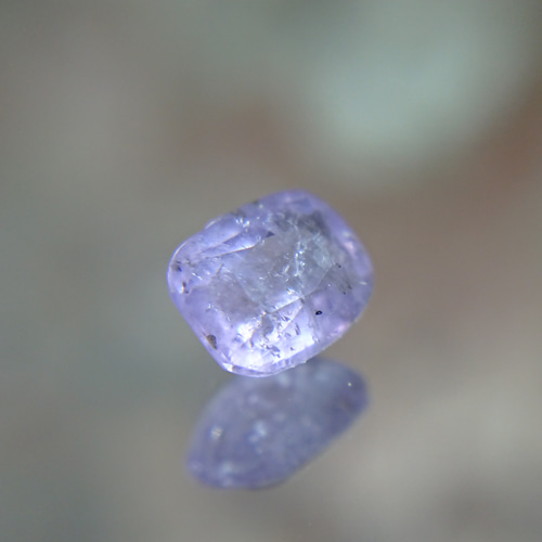 ハックマナイト 0.31ct ⭐1683 天然石 べるふぇKIRABOSHI希少石 取り寄 