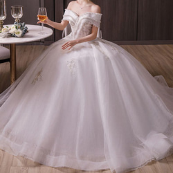 【新品】高級ウェディングドレスオーダーメイド  手縫いスパンコール・真珠 オフショルダー  ビスチェドレス結婚式/二次会 3枚目の画像