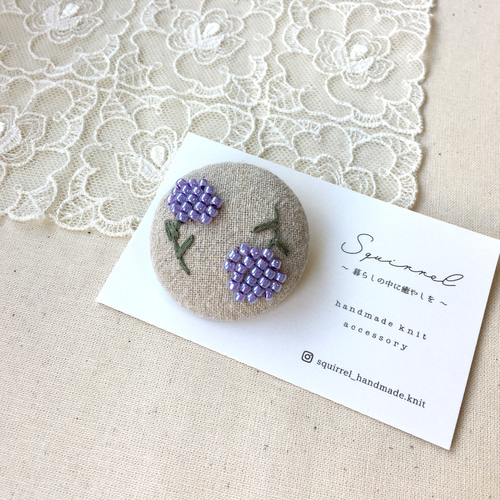 素晴らしい 羊毛フェルトブローチ☆ハンドメイド☆刺繍☆ビーズ☆ 満開の その他