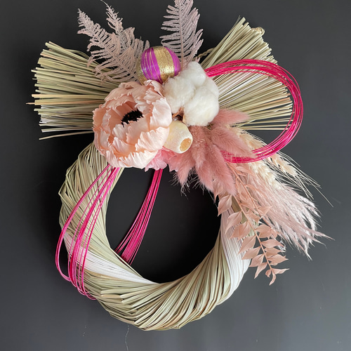 大きな芍薬とお花のしめ縄リース  しめ飾り  しめ縄リース  お正月飾り 大きな芍薬とお花のしめ縄リース しめ飾り しめ縄リース お正月飾り