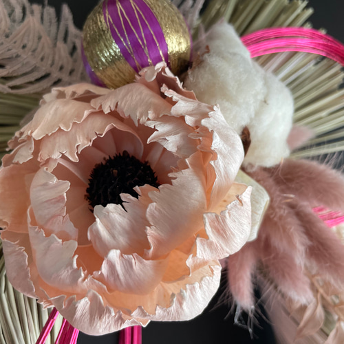 ピンクのソーラー芍薬のしめ縄飾り ドライフラワー お正月飾り しめ飾