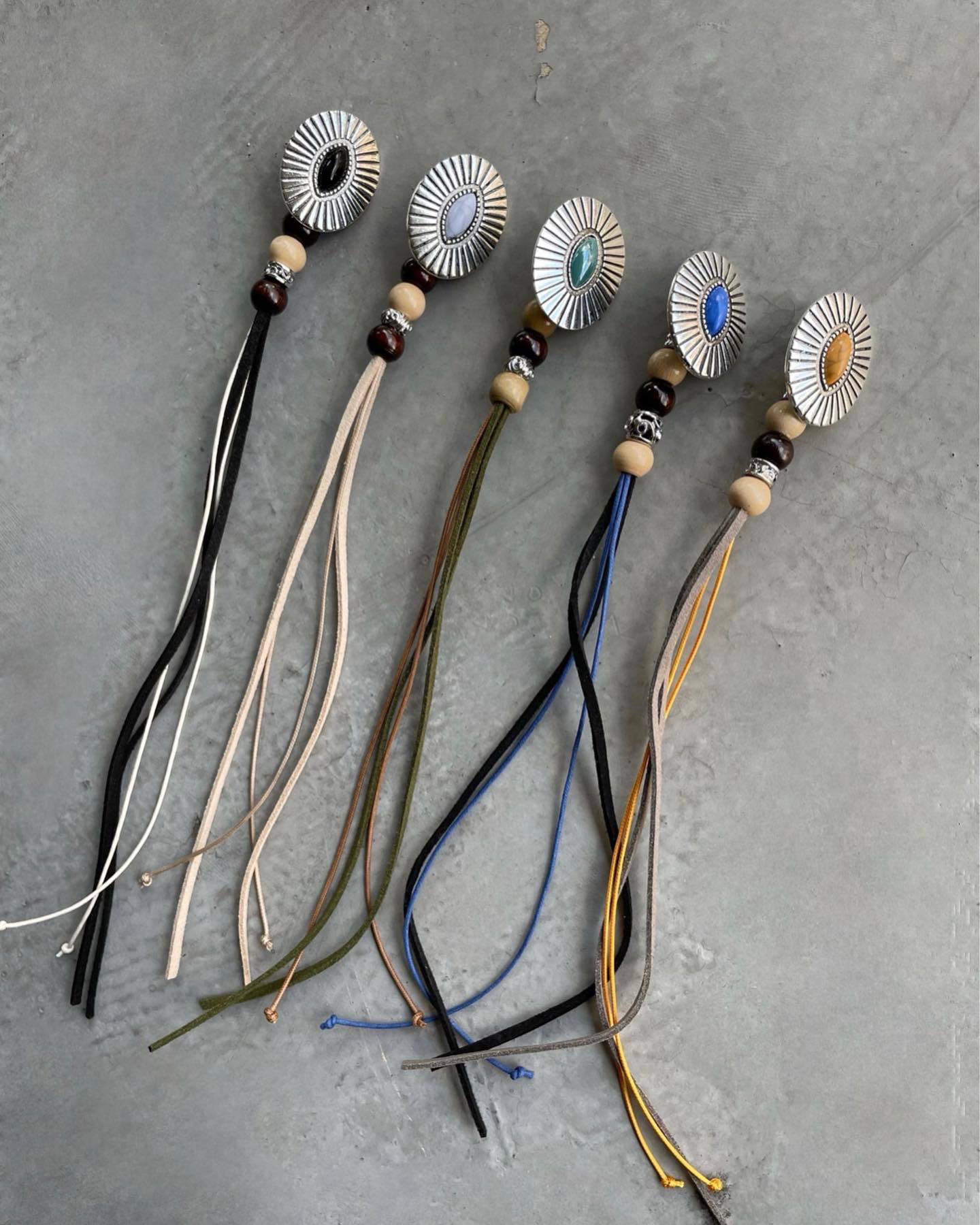 Ebony ［5colors］ 4,316円