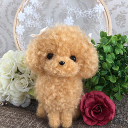 羊毛フェルト　トイプーくまちゃん＋トイプーちゃん2点トピアリーガラスドーム 羊毛フェルトトイプーくまちゃん＋トイプーちゃん2点トピアリー