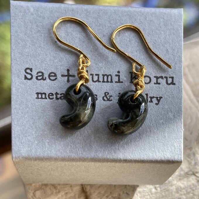 雲モチーフピアス 雲のピアス / Cloud Earrings | KataKoto