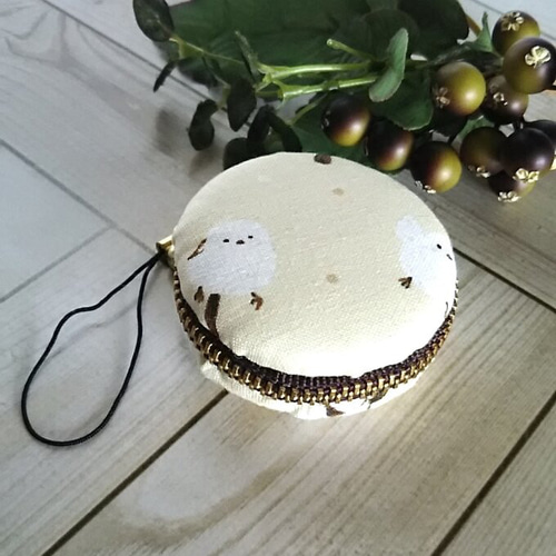 ゆき マカロンポーチ 文庫屋「大関」 いちご マカロンポーチ［t］