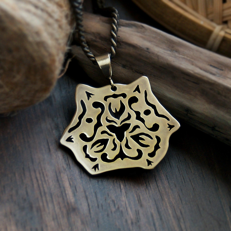 とらねこ透かしペンダント