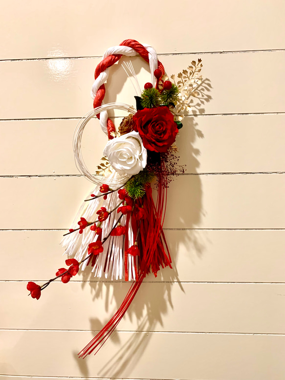 紅白しめ縄飾り＊大輪薔薇のプリザーブドフラワー 3枚目の画像