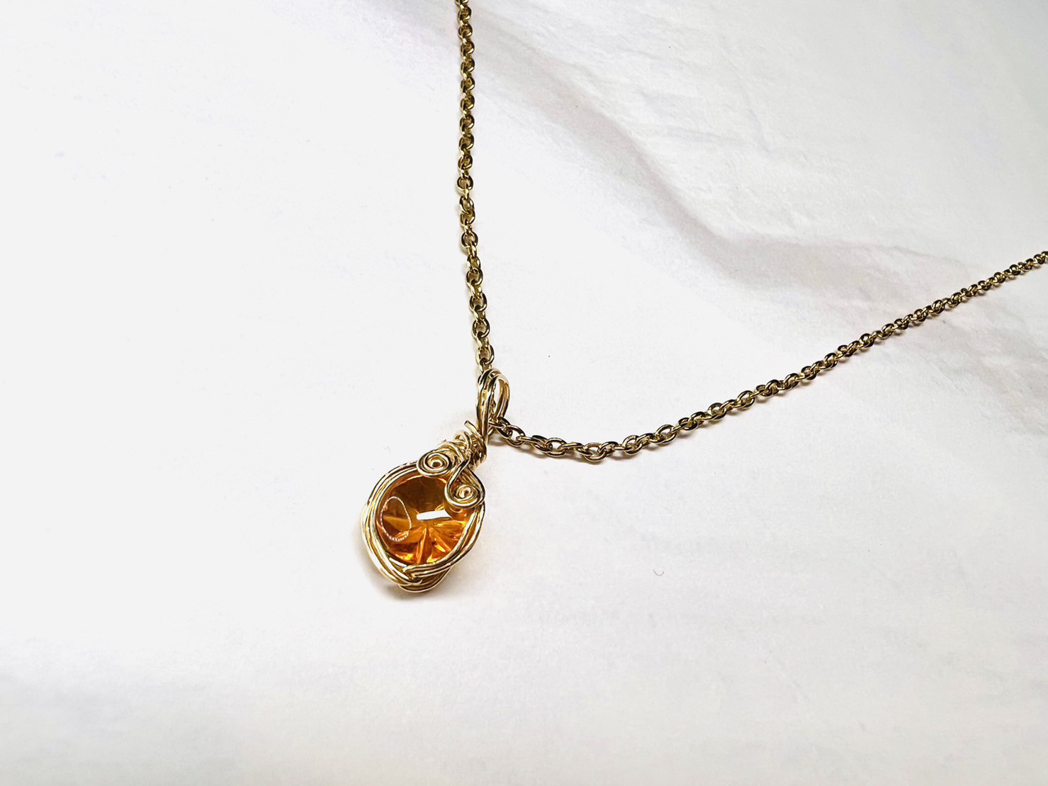 シトリン（カービング）〈14KGFワイヤーラップ〉