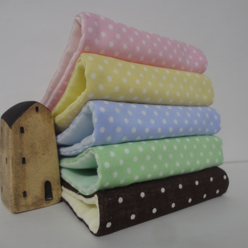 ドット水玉*1*やわらかガーゼハンカチ*5枚セット*ハンドメイド ドット水玉*1*やわらかガーゼハンカチ*5枚セット*ハンドメイド