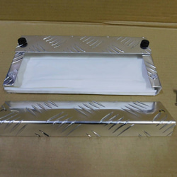 極薄 アルミ縞板 ティッシュケース 【その5】薄型 ティッシュボックス 2枚目の画像