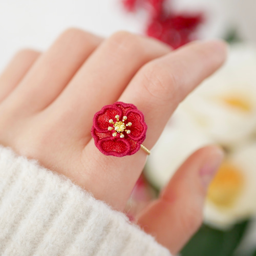 特集掲載】赤椿リング (受注生産/オーガンジー刺繍/指輪/花/フラワー 
