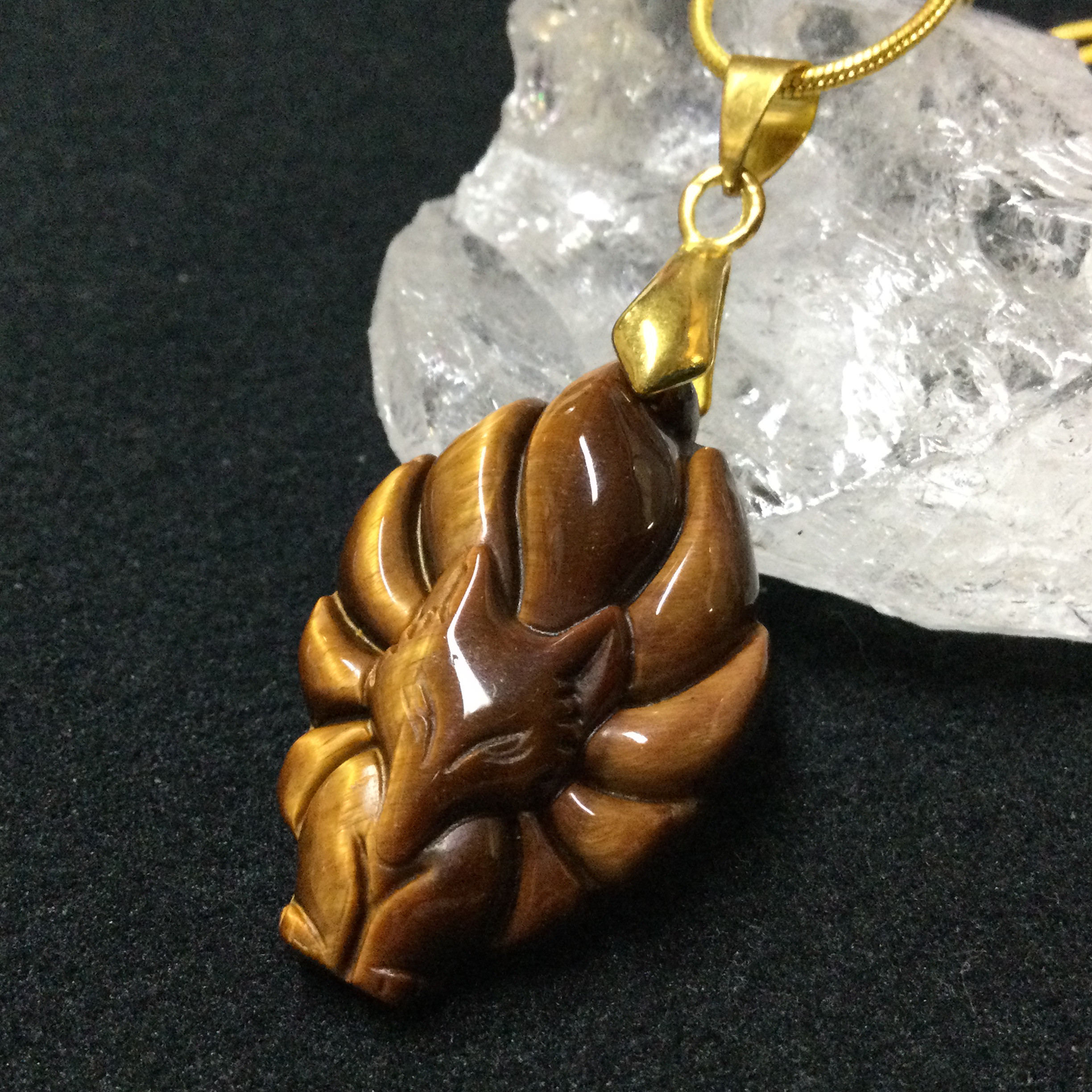 一点物☆送料無料 ヒーリングストーン 天然石 タイガーアイ 『九尾の狐』カービングネックレス
