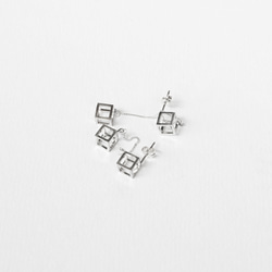 シンプルピアス Korozen（こうろぜん）Mini Cube シルバーピアス Silver Silver925 7枚目の画像