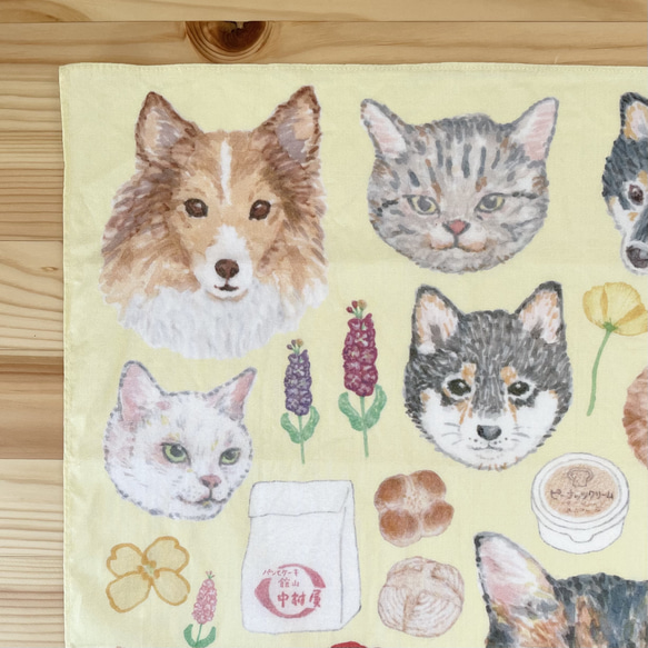 ハンカチ　猫と犬と花とパン 4枚目の画像