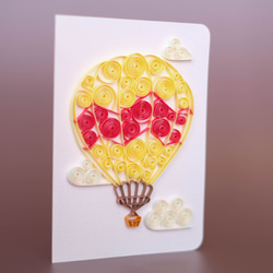 空飛ぶ気球のメッセージカード（レッド） 2枚目の画像