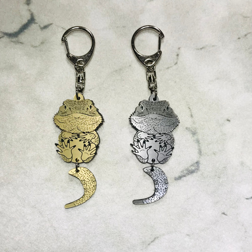 フトアゴヒゲトカゲ ぶらぶらキーホルダー アクセサリー トカゲ 両面