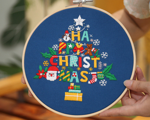 クリスマスツリー ベル刺繍作成キット サンタさん キット happylife