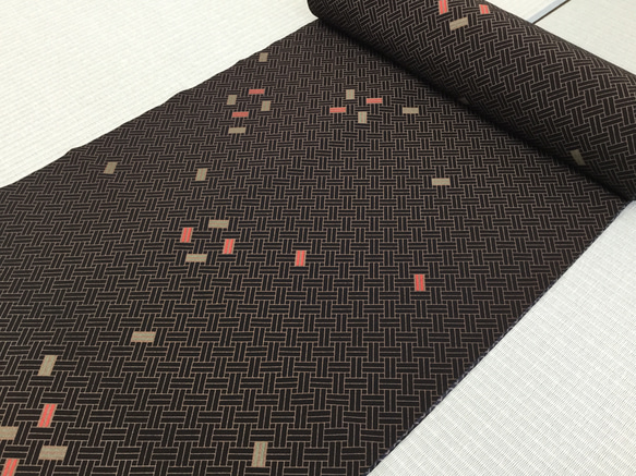 【洗える着物】袷｜単衣｜選べるＳ・Ｍ・Ｌ｜自分好みにお仕立て　◇ブラックの網代模様◇ 