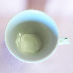 茶トラ猫と白黒猫のマグカップ　 6枚目の画像