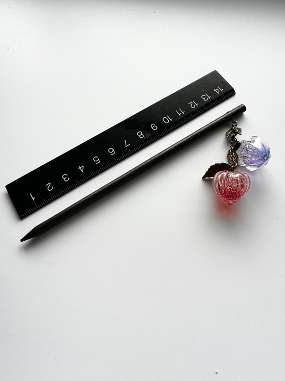 （仮価格にしてあります）鬼灯レジンのかんざし 14枚目の画像