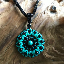 Blue Mandala Necklace＊ブルー曼陀羅ネックレス＊取り外し可能 2枚目の画像