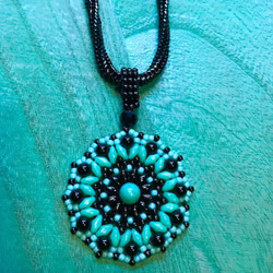 Blue Mandala Necklace＊ブルー曼陀羅ネックレス＊取り外し可能 5枚目の画像