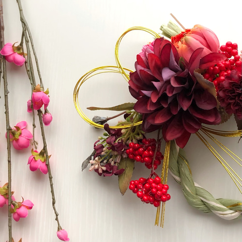 お正月飾り/「赤色ダリア」しめ縄リース しめ縄・しめ飾り natural358