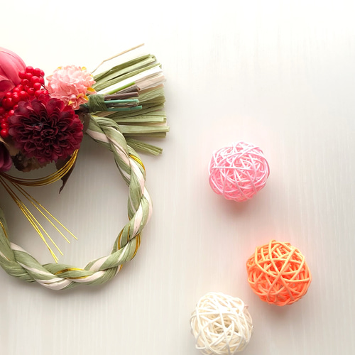 お正月飾り/「赤色ダリア」しめ縄リース しめ縄・しめ飾り natural358