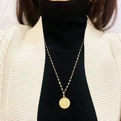 ✴︎ エリザベスハーフペニー ，マットな質感ゴールドcoinネックレス 5枚目の画像