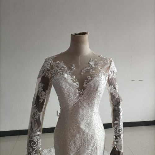 人気上昇！ウエディングドレス マーメイドライン ミニトレーン 長袖  