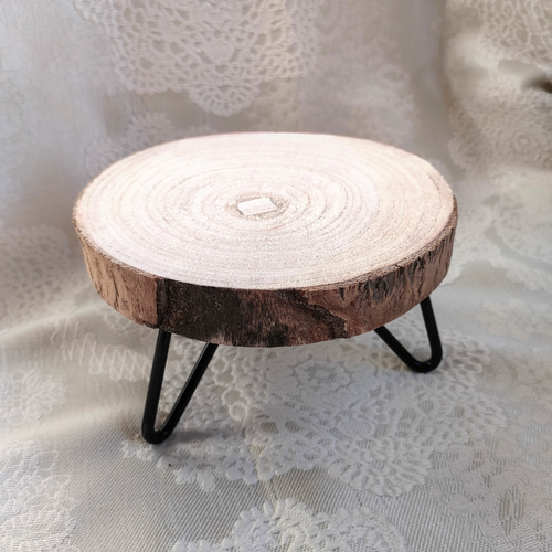 桑の木の丸形花瓶(置物花台付) 木工品 ハンドメイド