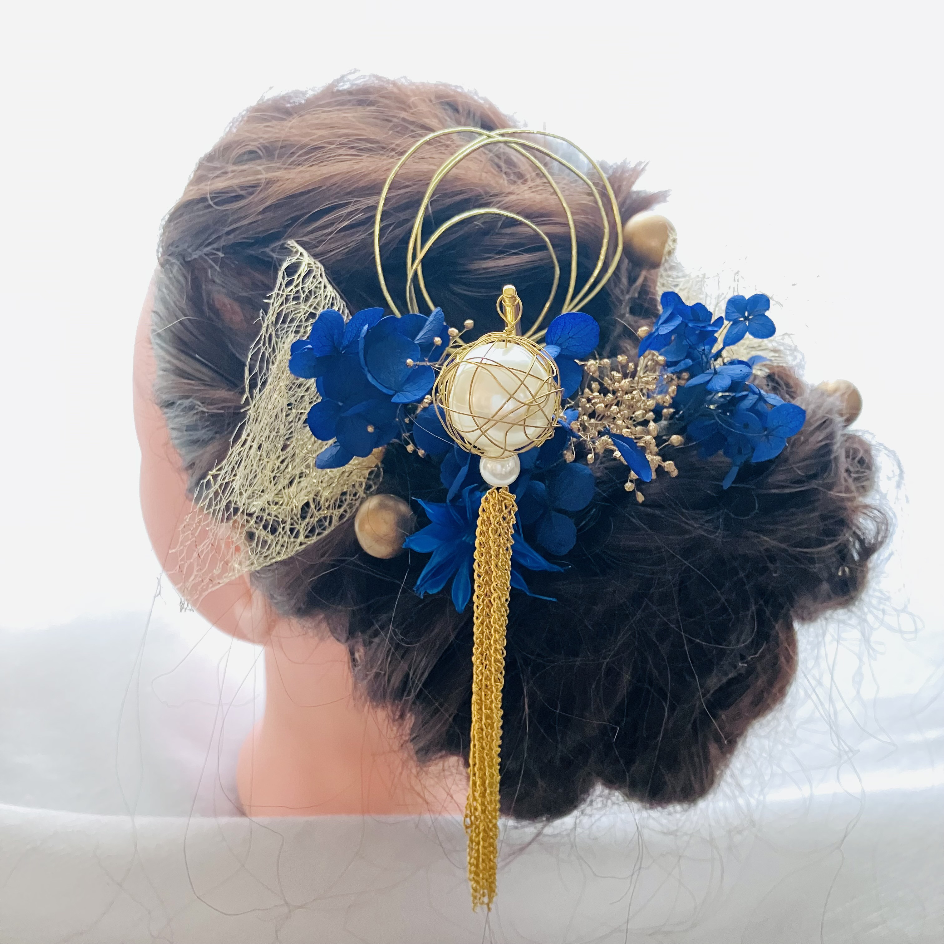 成人式髪飾り　蝶々パールチェーンタッセル簪　結婚式髪飾り　卒業式　振袖　袴和装　金箔　水引　プリザーブドフラワー