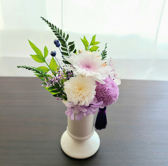 ３種の菊を使ったプリザーブドフラワー仏花　仏壇・納骨堂に◎ 4枚目の画像