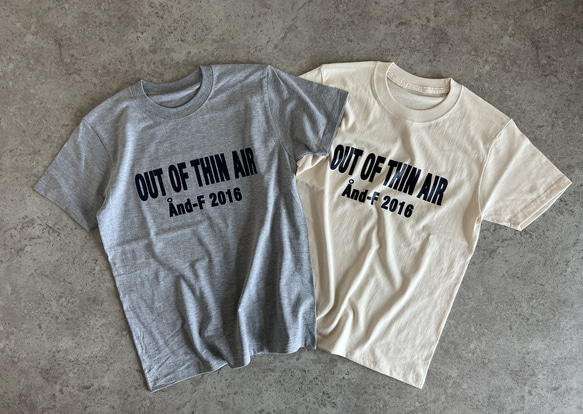 人気色♪シンプルで合わせやすい♪大人のロゴTシャツ「out of thin air」 7枚目の画像