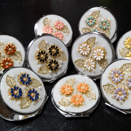 アレトゥーズ ラリック LALIQUE 鏡 ミラー コンパクトサイズ