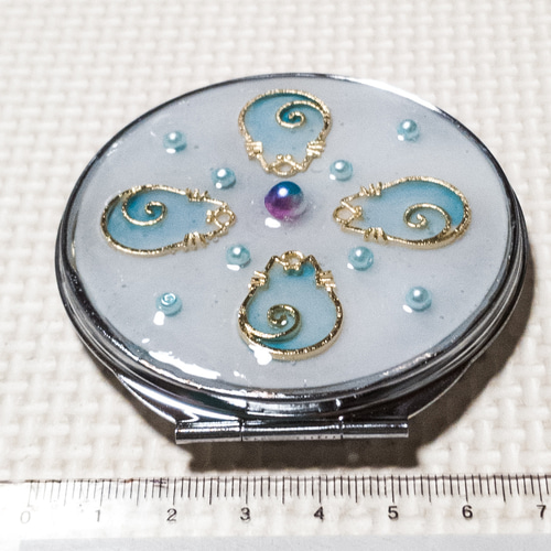 コンパクトミラー☆レジン☆スリーフラワー その他インテリア雑貨